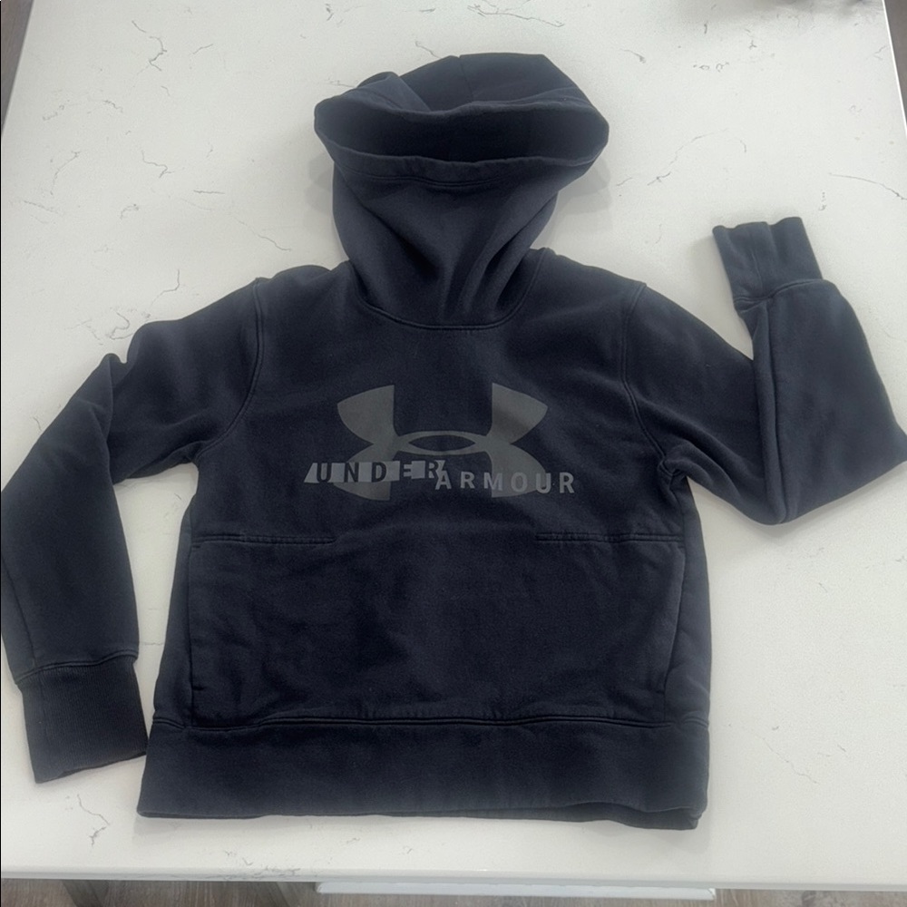 Under Armour Men’s Black Hoodie – Size Small – Oversized Hood